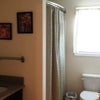 Photo 4: bathroom