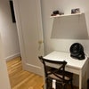 Photo 3: Desk / Chair