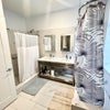 Photo 7: 1st Bathroom