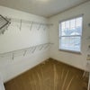 Photo 4: Walk in closet for Master bedroom renter