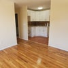 Photo 2: Kitchen 