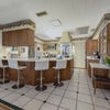 Photo 7: Large shared kitchen, fully stocked