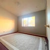 Photo 7: Bedroom