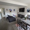 Photo 7: Living room 