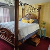 Photo 2: bedroom