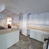 Photo 3: Kitchen