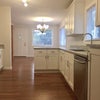 Photo 4: Kitchen