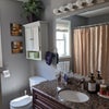 Photo 7: 2nd Flr Bath