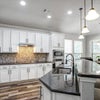 Photo 2: Kitchen