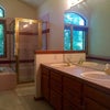 Photo 7: Double vanity, shower, bathtub, and separate WC in the private ensuite bath