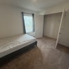 Photo 4: Room 1
