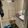 Photo 3: Private bathroom 