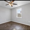 Photo 6: Single available roomroom