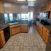 Photo 5: kitchen