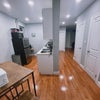 Photo 7: Apt Entrance 