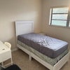 Photo 3: Furnished room 