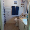 Photo 8: shower bathroom 