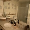 Photo 4: Private bathroom 
