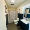 Photo 4: Shared bathroom 