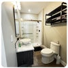 Photo 4: Private bathroom 