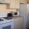 Photo 4: kitchen