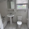 Photo 7: Private bathroom 