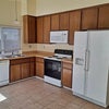 Photo 7: kitchen