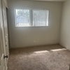 Photo 2: room