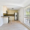 Photo 6: kitchen