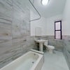 Photo 9: Bath 2