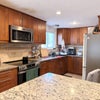 Photo 7: Kitchen