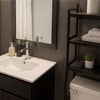 Photo 4: bathroom