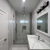 Photo 4: private bathroom