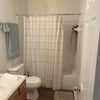 Photo 3: Bath for roomat