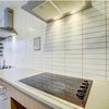 Photo 7: Kitchen