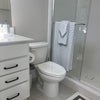 Photo 5: En-suite bathroom