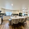 Photo 4: kitchen