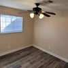 Photo 16: Room 4