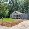 Photo 10: Well Maintained Yard