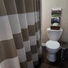 Photo 5: tenant bathroom