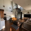 Photo 2: Common area & Kitchen