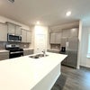 Photo 5: Kitchen