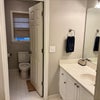 Photo 4: Shared bathroom 