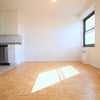 Photo 2: dining area