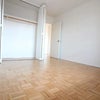 Photo 7: bedroom
