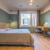 Photo 5: Large Room with Ensuite Full Bathroom