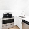 Photo 2: Kitchen