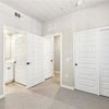 Photo 2: 1st Floor Room