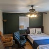Photo 4: Green Room 2