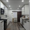 Photo 4: Kitchen
